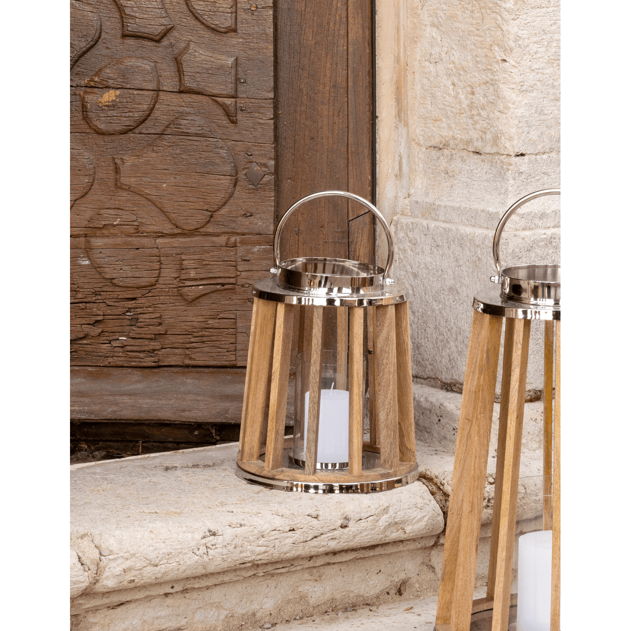 WOOD LANTERN