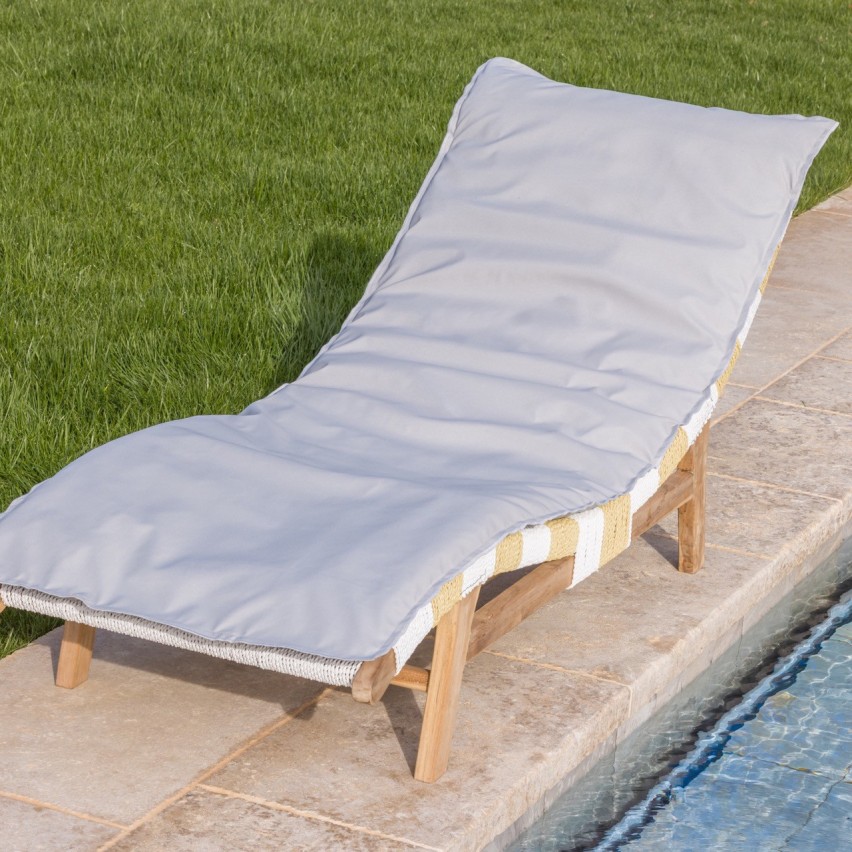 SUNBED WITH REMOVABLE COVER SEYCHELLES