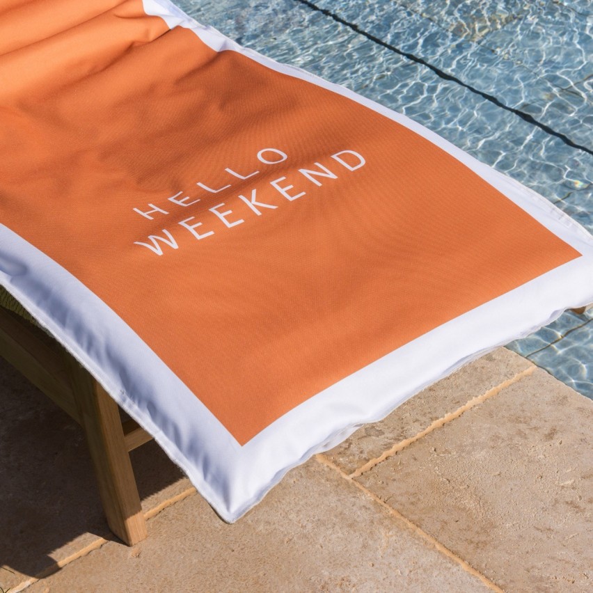 WATERPROOF MATTRESS HELLO WEEKEND