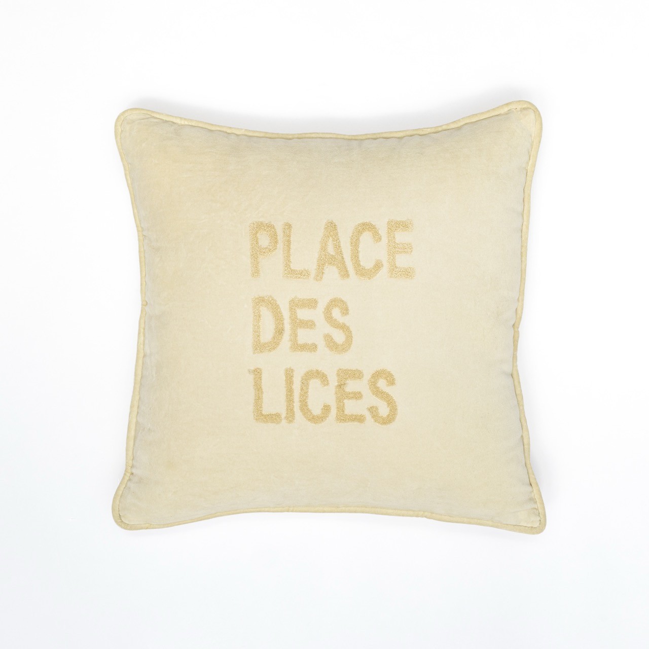CUSHION AMAZONIA PLACE DES LICES