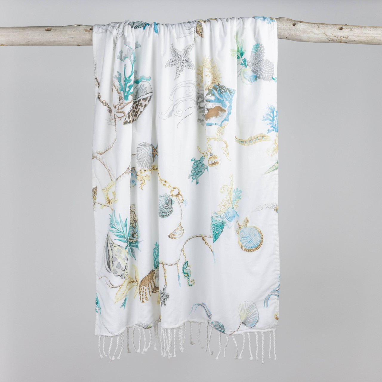 LUXURY FOUTA MECIKAS