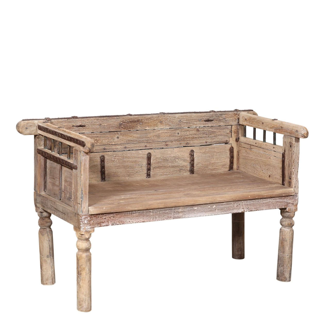WOODEN BENCH