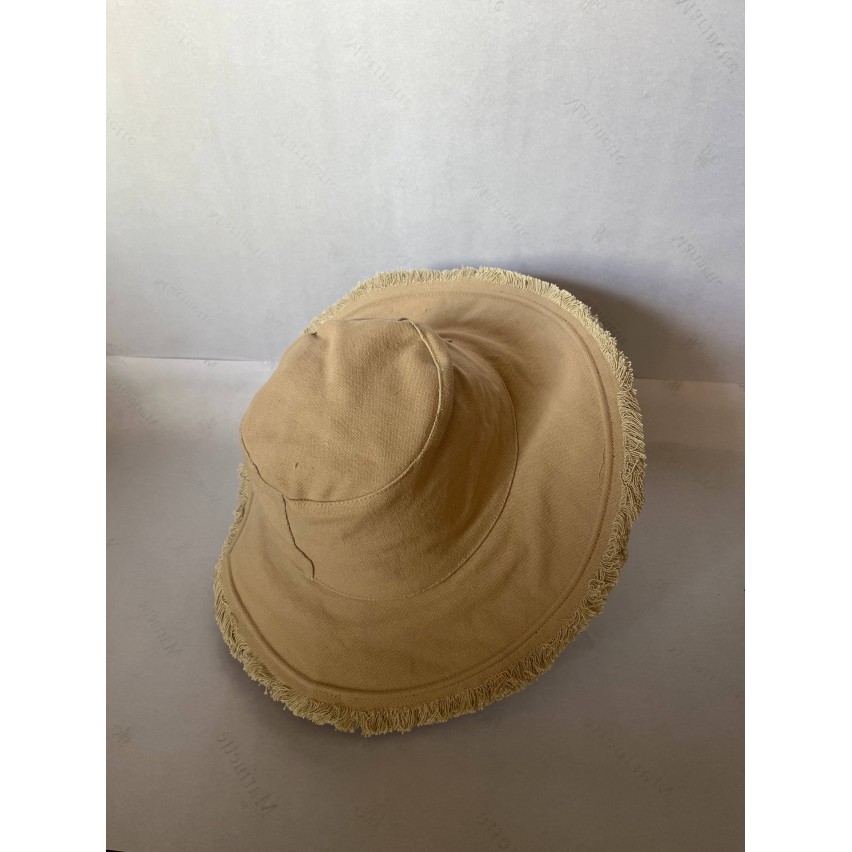 CAPRI BUCKET
