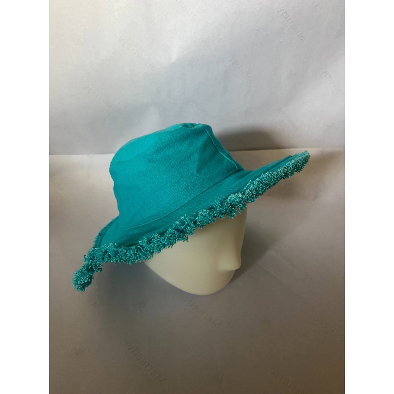 CAPRI BUCKET