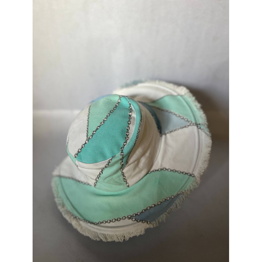 OASIS BUCKET