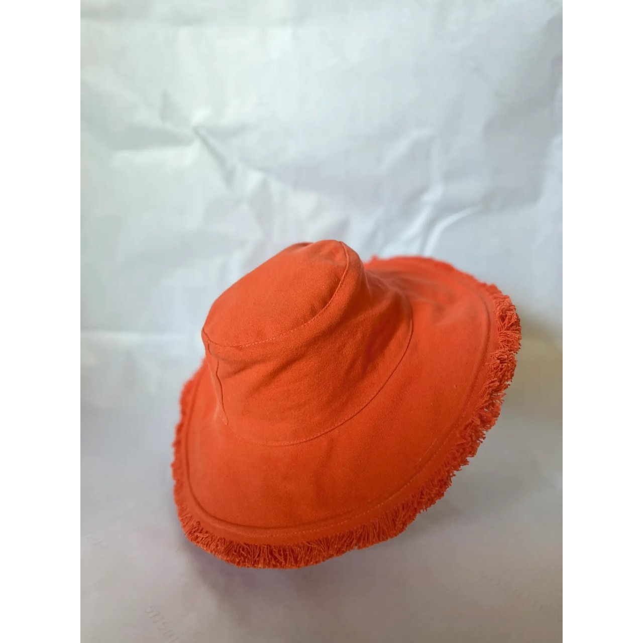 CAPRI BUCKET
