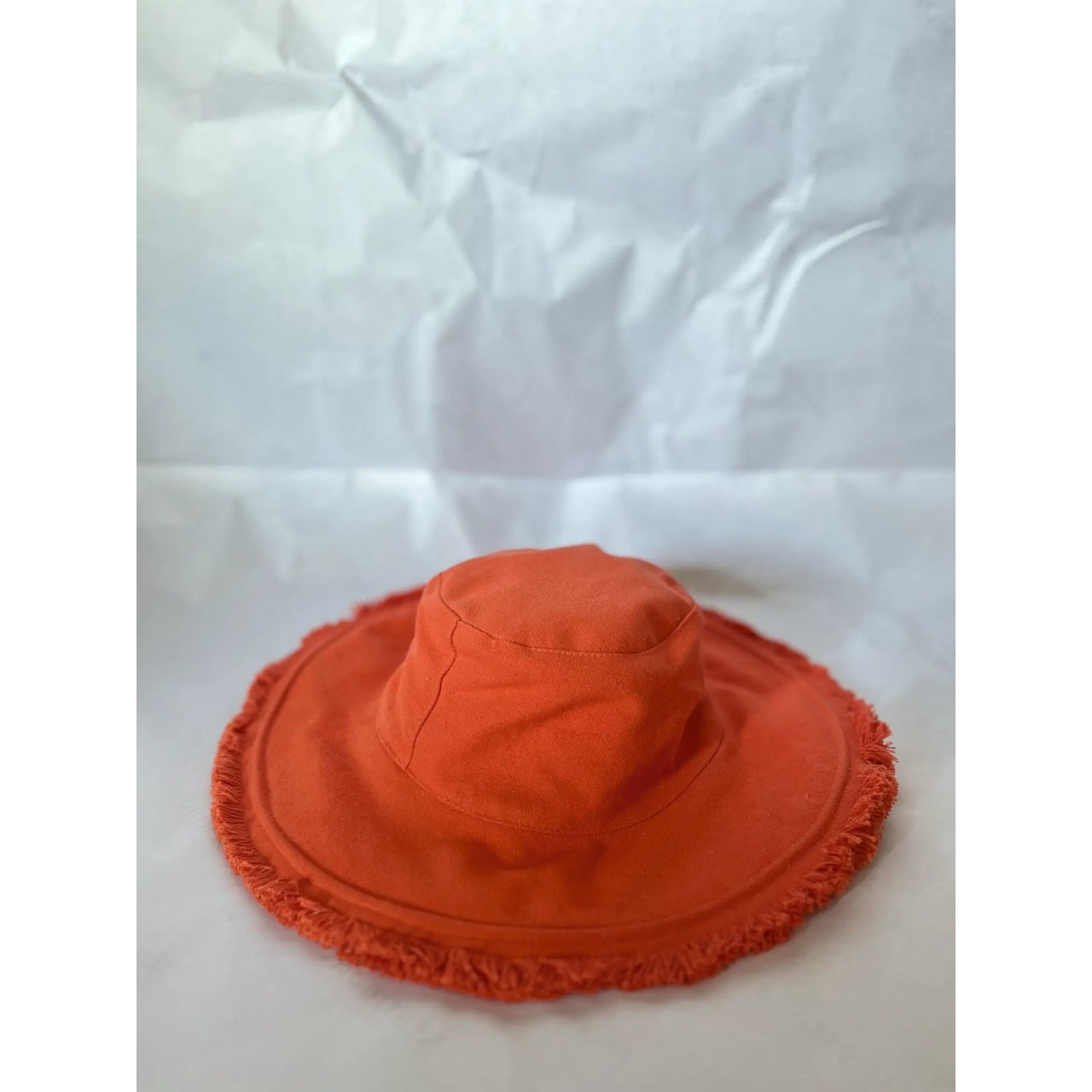 CAPRI BUCKET